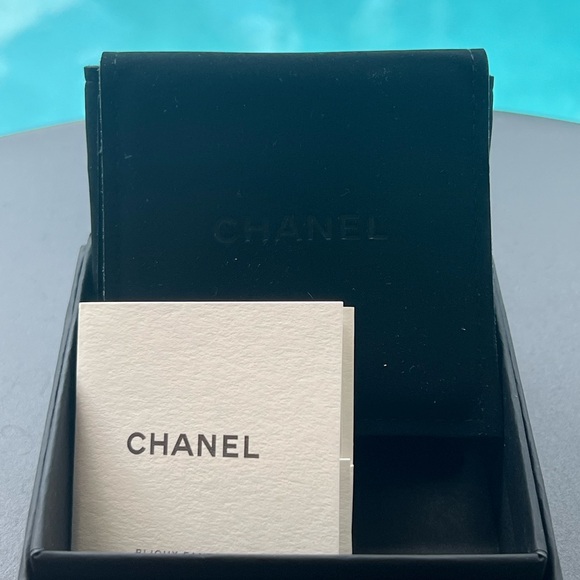 Amazing Chanel gold surfboard brooch. - Picture 6 of 7